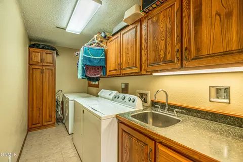Other - 3105 Dublin Dr, Bismarck, ND 58503 photo 7 of 45