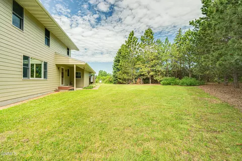Exterior - 3105 Dublin Dr, Bismarck, ND 58503 photo 17 of 22