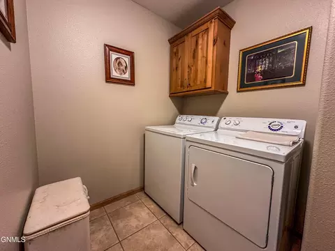 2100 Sundancer Loop SE, Mandan, ND 58554 photo 29
