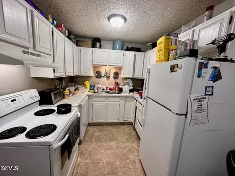 2812 E Rosser Ave, Bismarck, ND 58501 photo 3