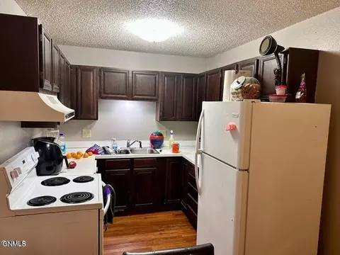 2812 E Rosser Ave, Bismarck, ND 58501 photo 5