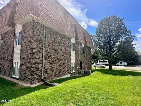 2812 E Rosser Ave, Bismarck, ND 58501 photo 16