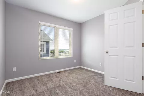4001 E Calgary Ave, Bismarck, ND 58503 photo 18