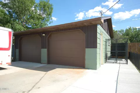 718 9th St SW, Sidney, MT 59270 photo 22
