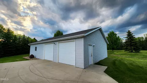 Other - 5027 Flatrock Loop, Bismarck, ND 58503 photo 1 of 23