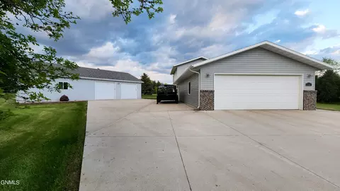Other - 5027 Flatrock Loop, Bismarck, ND 58503 photo 14 of 23