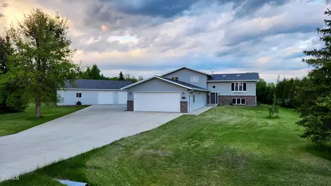 Exterior - 5027 Flatrock Loop, Bismarck, ND 58503 photo 3 of 23