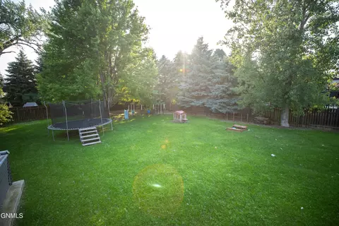 4729 Pintail Loop SE, Mandan, ND 58554 photo 49