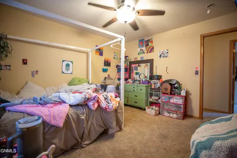4729 Pintail Loop SE, Mandan, ND 58554 photo 25