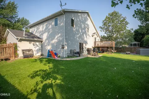 4729 Pintail Loop SE, Mandan, ND 58554 photo 42