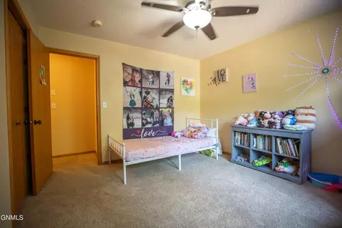 4729 Pintail Loop SE, Mandan, ND 58554 photo 27