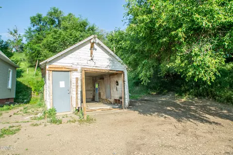 Other - 511 4th Ave NW, Mandan, ND 58554 photo 7 of 8