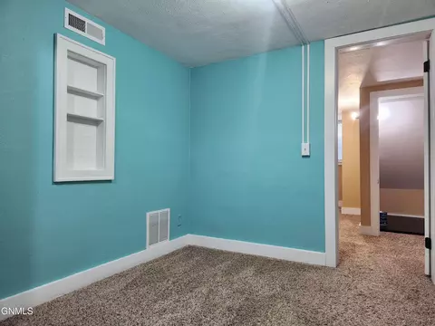 1515 Bowen Ave, Bismarck, ND 58504 photo 23