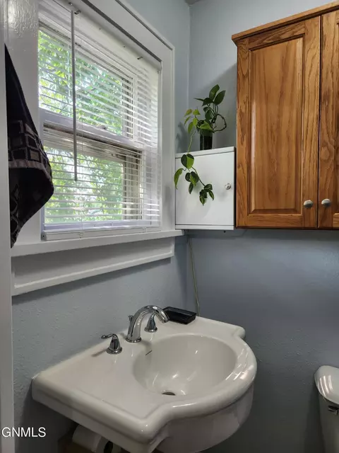 1515 Bowen Ave, Bismarck, ND 58504 photo 9