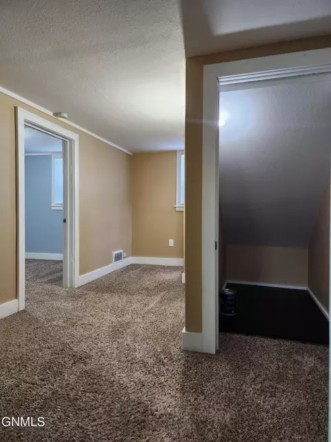 1515 Bowen Ave, Bismarck, ND 58504 photo 22