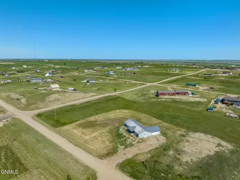 14731 Lambert St, Williston, ND 58801 photo 33