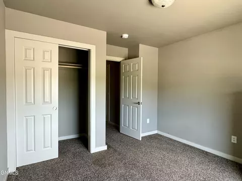 13694 Kristina St, Williston, ND 58801 photo 12