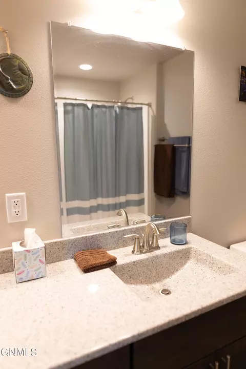 3403 Shamrock Loop, Dickinson, ND 58601 photo 32