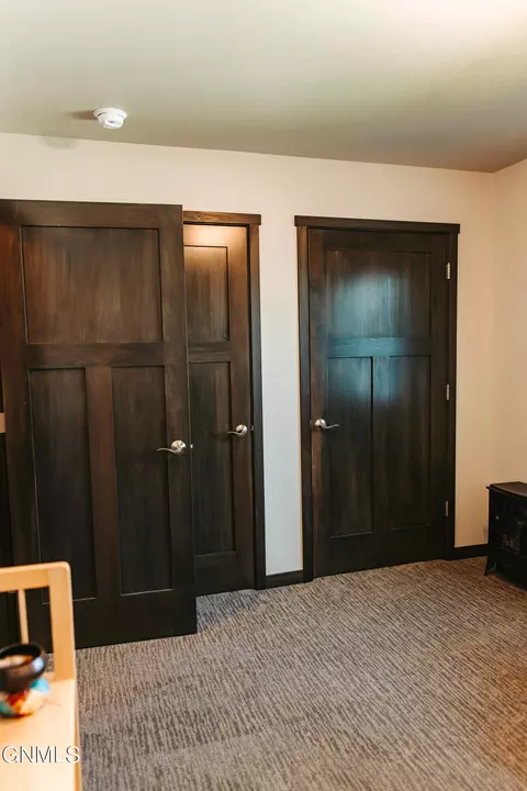 3403 Shamrock Loop, Dickinson, ND 58601 photo 36