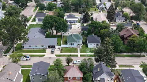 514 2nd Ave E, Williston, ND 58801 photo 17