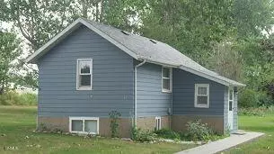 115 4th Ave SW, Ashley, ND 58413