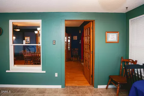 Entry Way - 411 5th Ave W, Edgeley, ND 58433 photo 1 of 5