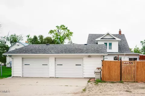 Other - 411 5th Ave W, Edgeley, ND 58433 photo 1 of 31