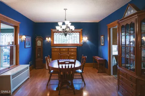 Dining - 411 5th Ave W, Edgeley, ND 58433 photo 1 of 3