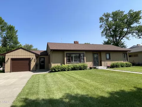 485 3rd St N, Carrington, ND 58421 photo 47