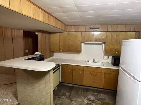 485 3rd St N, Carrington, ND 58421 photo 31