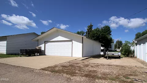 1006 8th Ave W, Williston, ND 58801 photo 34