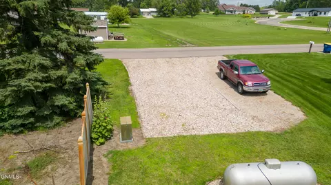 321 3rd St NE, Lamoure, ND 58458 photo 56