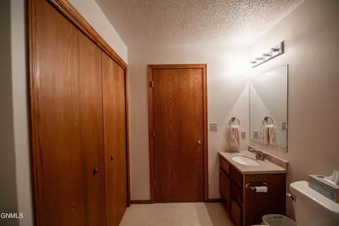 Other - 3147 Devon Dr, Bismarck, ND 58504 photo 7 of 31
