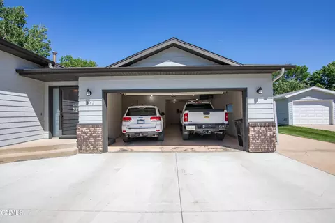 Other - 3147 Devon Dr, Bismarck, ND 58504 photo 21 of 31
