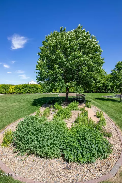 Exterior - 3147 Devon Dr, Bismarck, ND 58504 photo 8 of 19