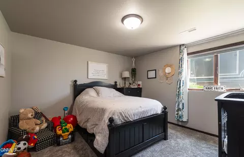 4622 Grey Hawk Ln, Bismarck, ND 58503 photo 28