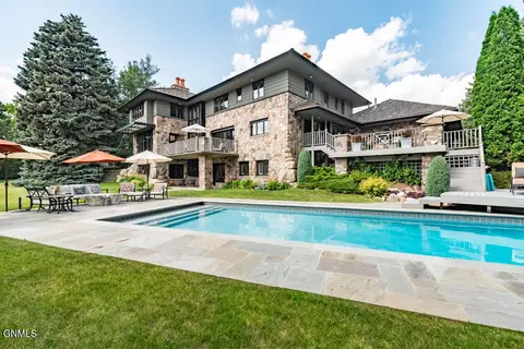 800 Prospect Pt, Bismarck, ND 58501 photo 1