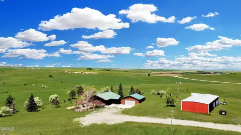 5771 137th Ave NW, Williston, ND 58801