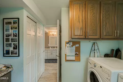1716 Omaha Dr E, Bismarck, ND 58504 photo 65