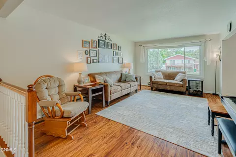 1716 Omaha Dr E, Bismarck, ND 58504 photo 22