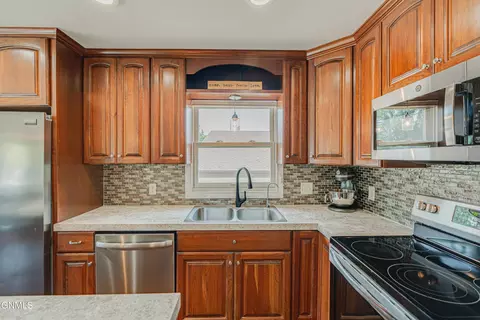 1716 Omaha Dr E, Bismarck, ND 58504 photo 31