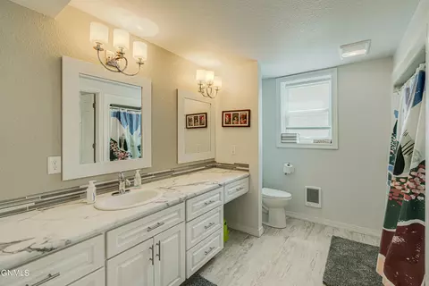 1716 Omaha Dr E, Bismarck, ND 58504 photo 59