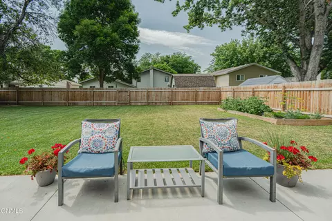 1716 Omaha Dr E, Bismarck, ND 58504 photo 13