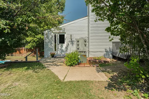 551 Marilyn Dr, Mandan, ND 58554 photo 18