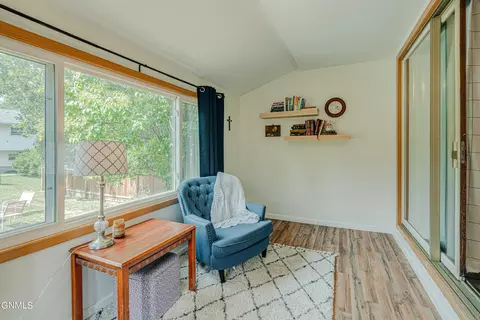 551 Marilyn Dr, Mandan, ND 58554 photo 59