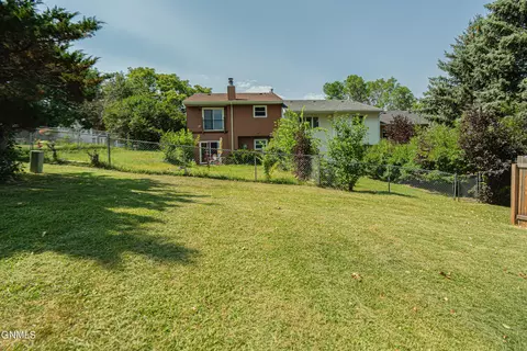 551 Marilyn Dr, Mandan, ND 58554 photo 15
