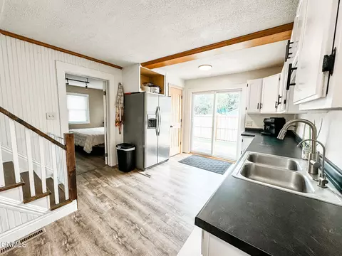416 8th Ave W, Williston, ND 58801 photo 10