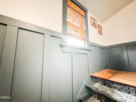 Entry Way - 610 3rd Ave E, Williston, ND 58801 photo 5 of 8