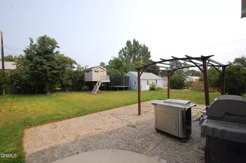 313 2nd St W, Fairview, MT 59221 photo 25