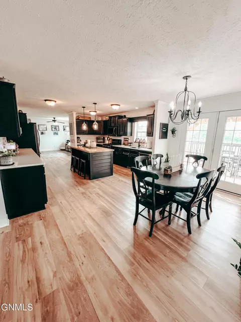 71 69th St E, Williston, ND 58801 photo 28